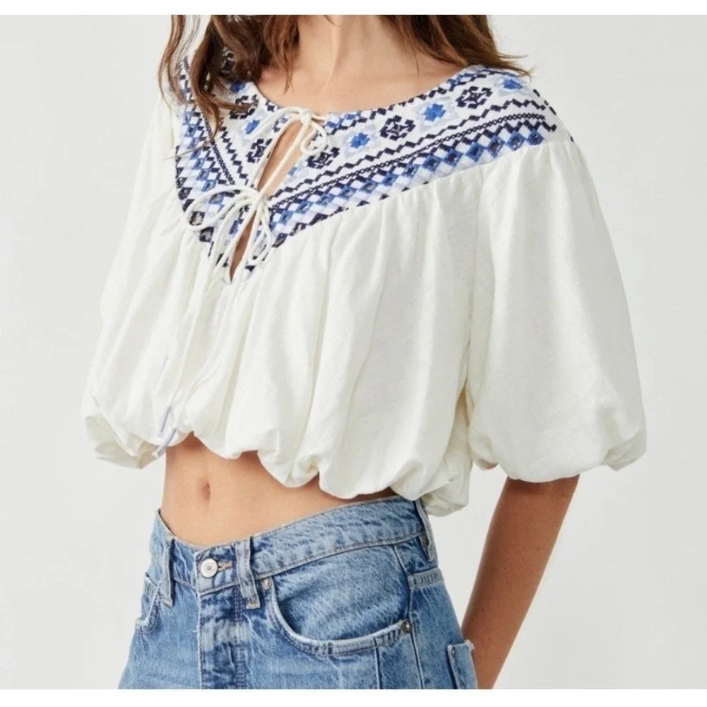 Free People White Blue Embroidered Linen Blend Puff Sleeve Bubble Hem Blouse M